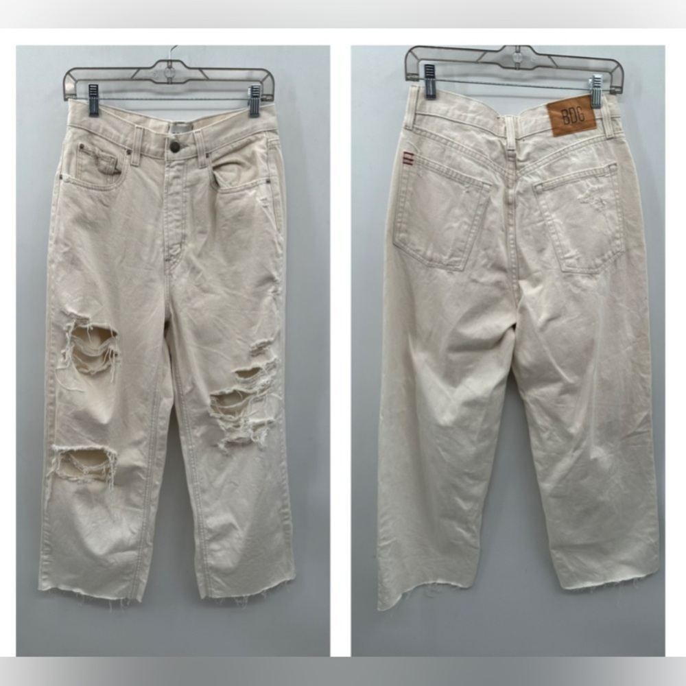 BDG HIGH RISE BAGGY Tan wide leg distressed woman's grunge jean. 29